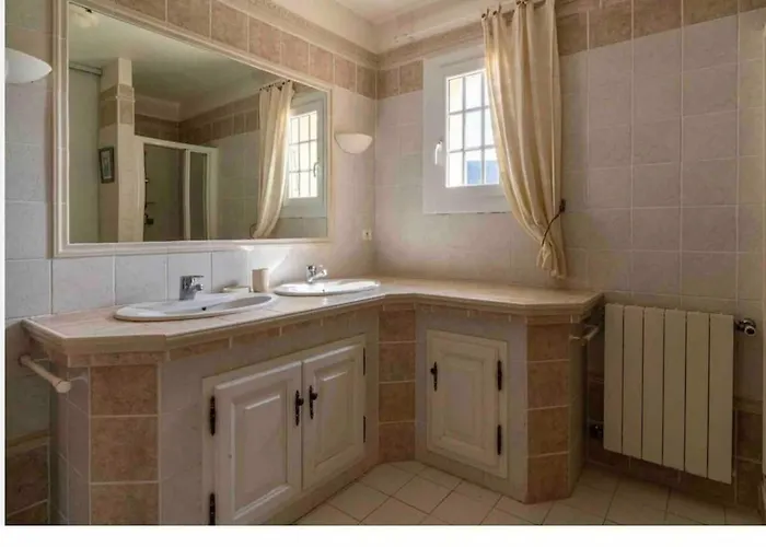 Tatil Evi A Filetta, Maquis & Mer, Dans Un Hameau De Charme *